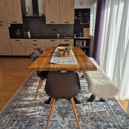 Apartment Near The Sea-Self Check-In Podstrana Bagian luar foto