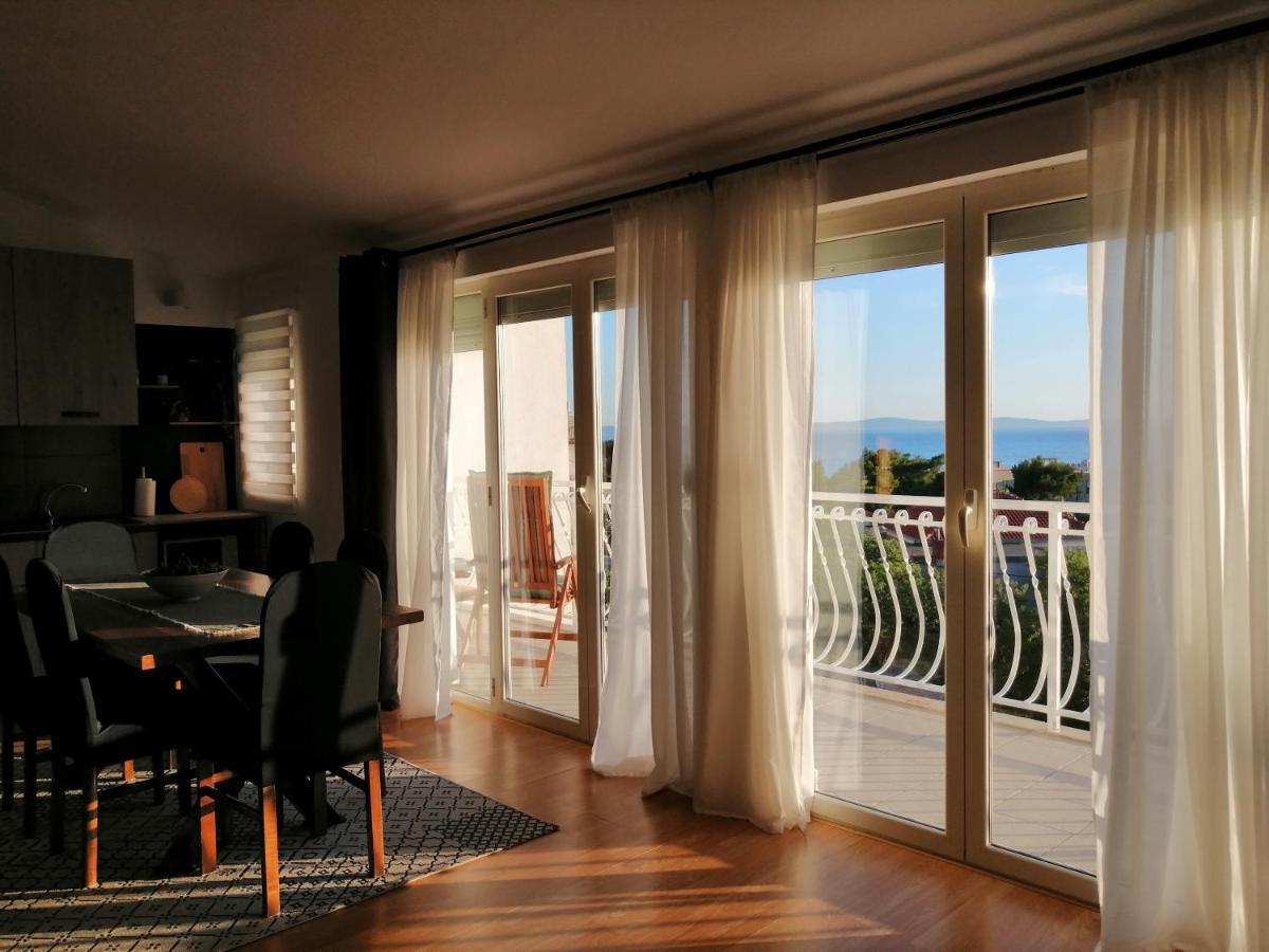 Apartment Near The Sea-Self Check-In Podstrana Bagian luar foto